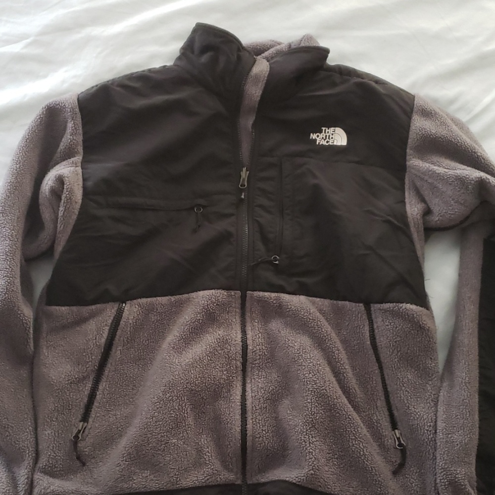 Mens medium North Face fleece jacket